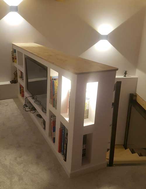 diy-bookcase-parapet-1