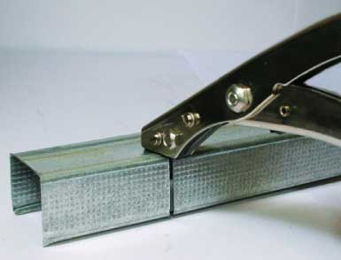 outil-bricolage-grignoteuse outil-bricolage-grignoteuse
